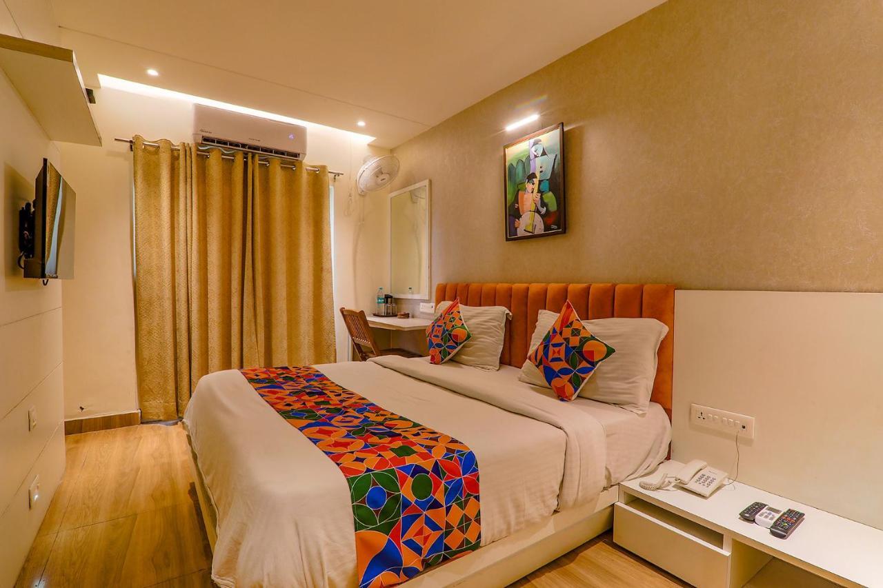 Hotel Townhouse Geetraj Near Shalimar Gateway Lucknow Zewnętrze zdjęcie