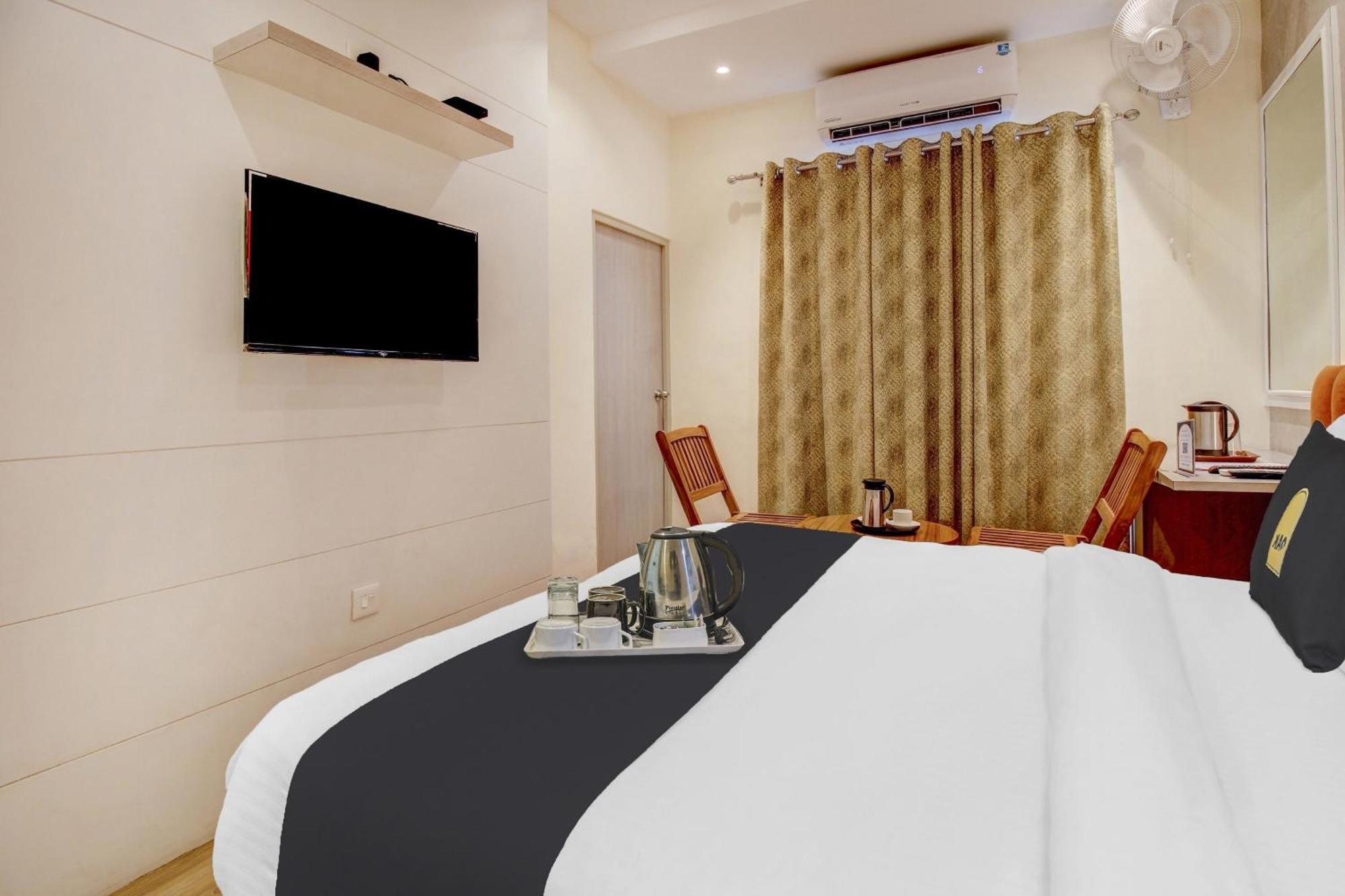 Hotel Townhouse Geetraj Near Shalimar Gateway Lucknow Zewnętrze zdjęcie