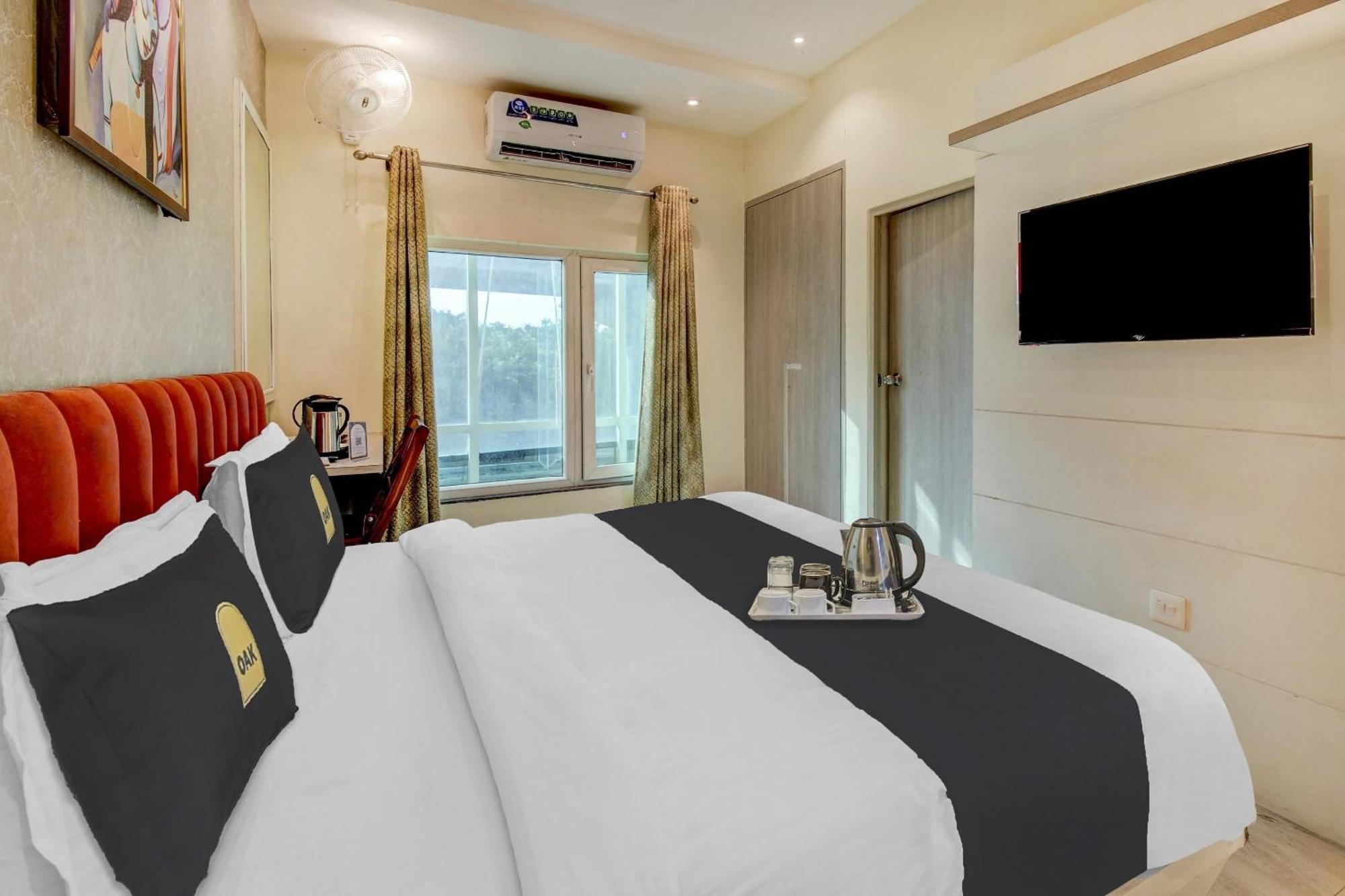Hotel Townhouse Geetraj Near Shalimar Gateway Lucknow Zewnętrze zdjęcie