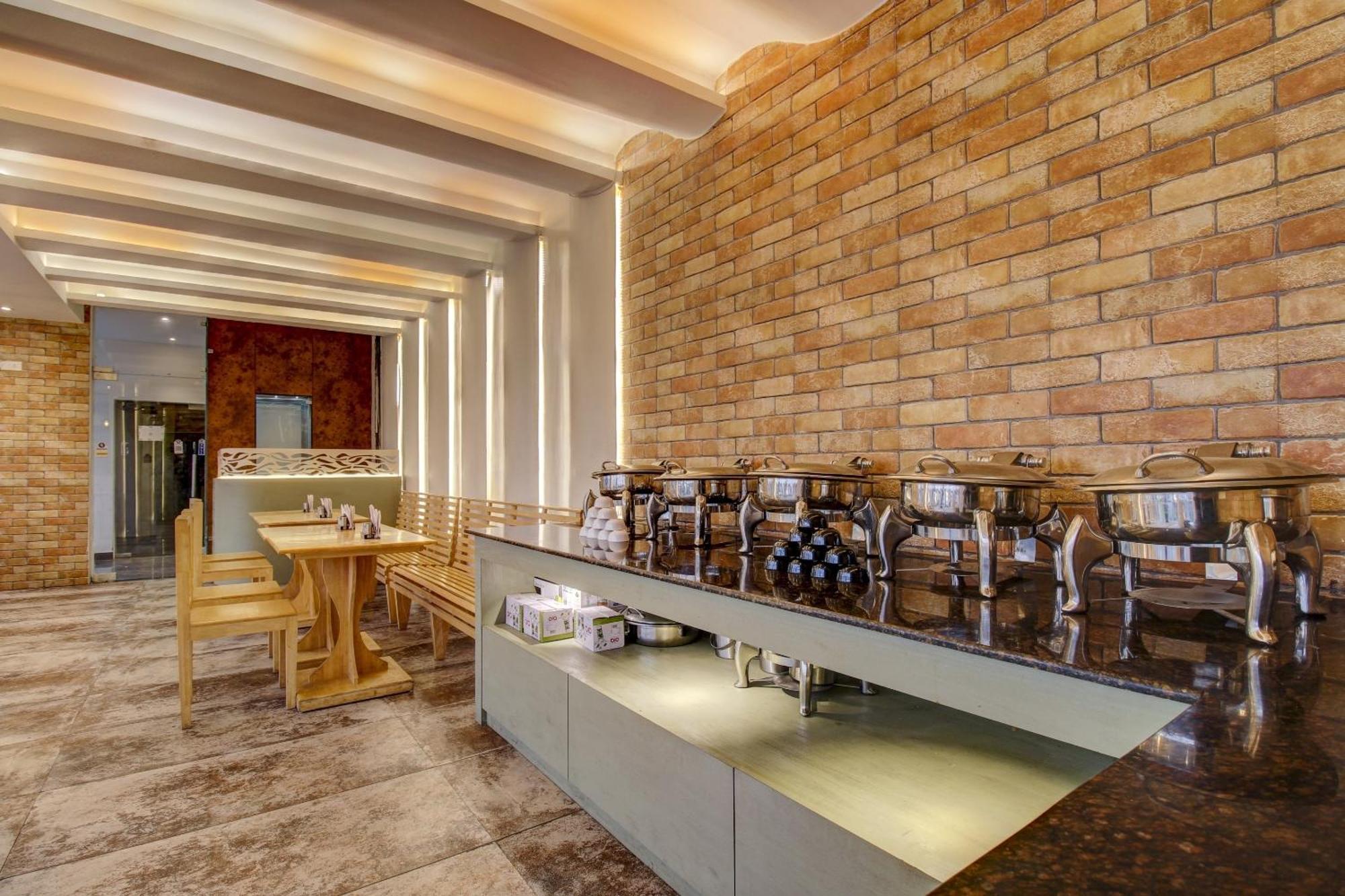 Hotel Townhouse Geetraj Near Shalimar Gateway Lucknow Zewnętrze zdjęcie
